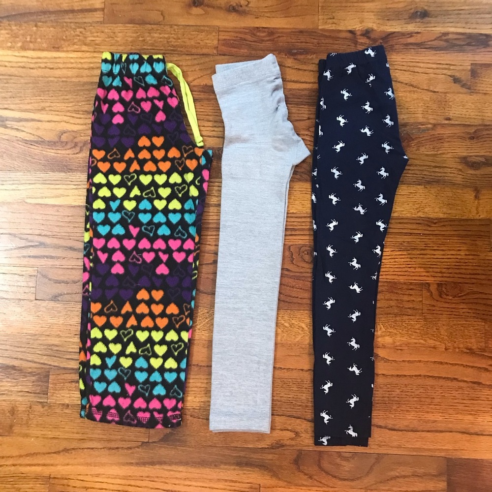 Girls Bottoms Leggings Pants Bundle
Gray Blue Silver Unicorns & Multicolor Heart